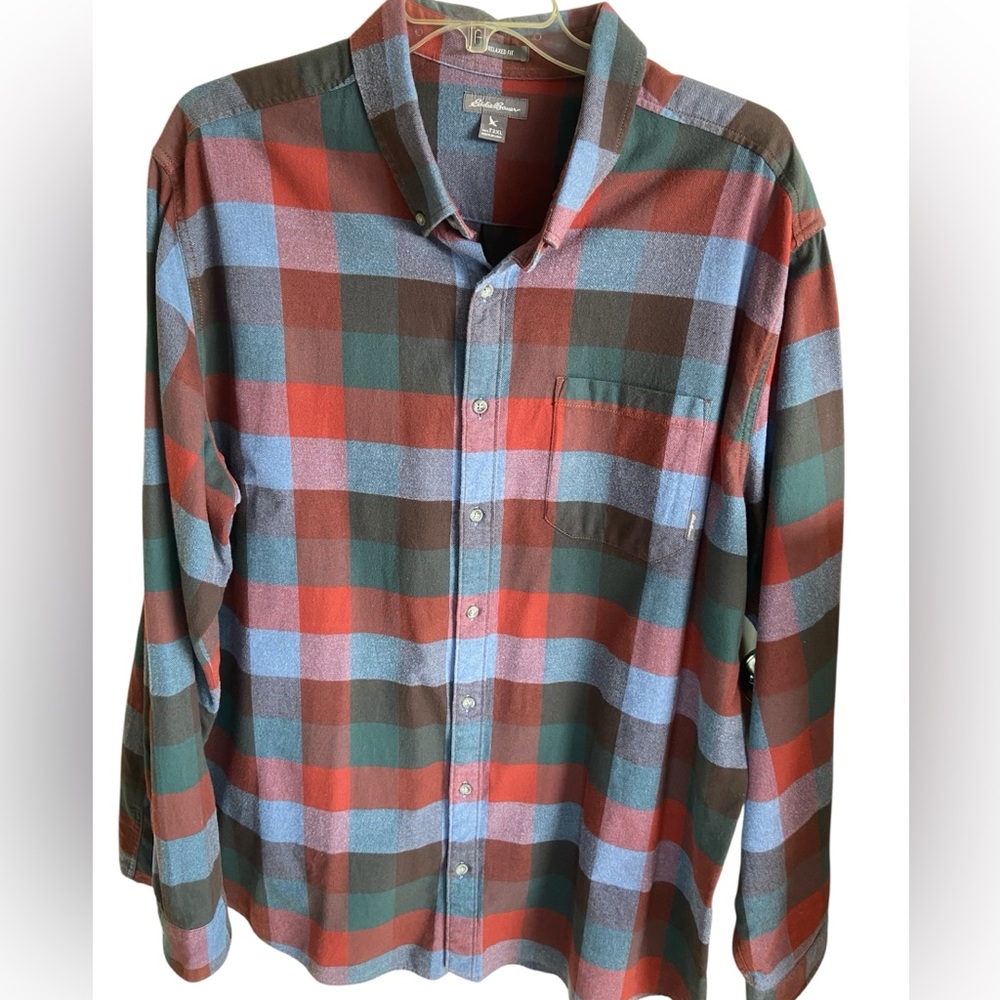 Eddie Bauer men’s flannel plaid 3XLT , button down collar, blue, green and red